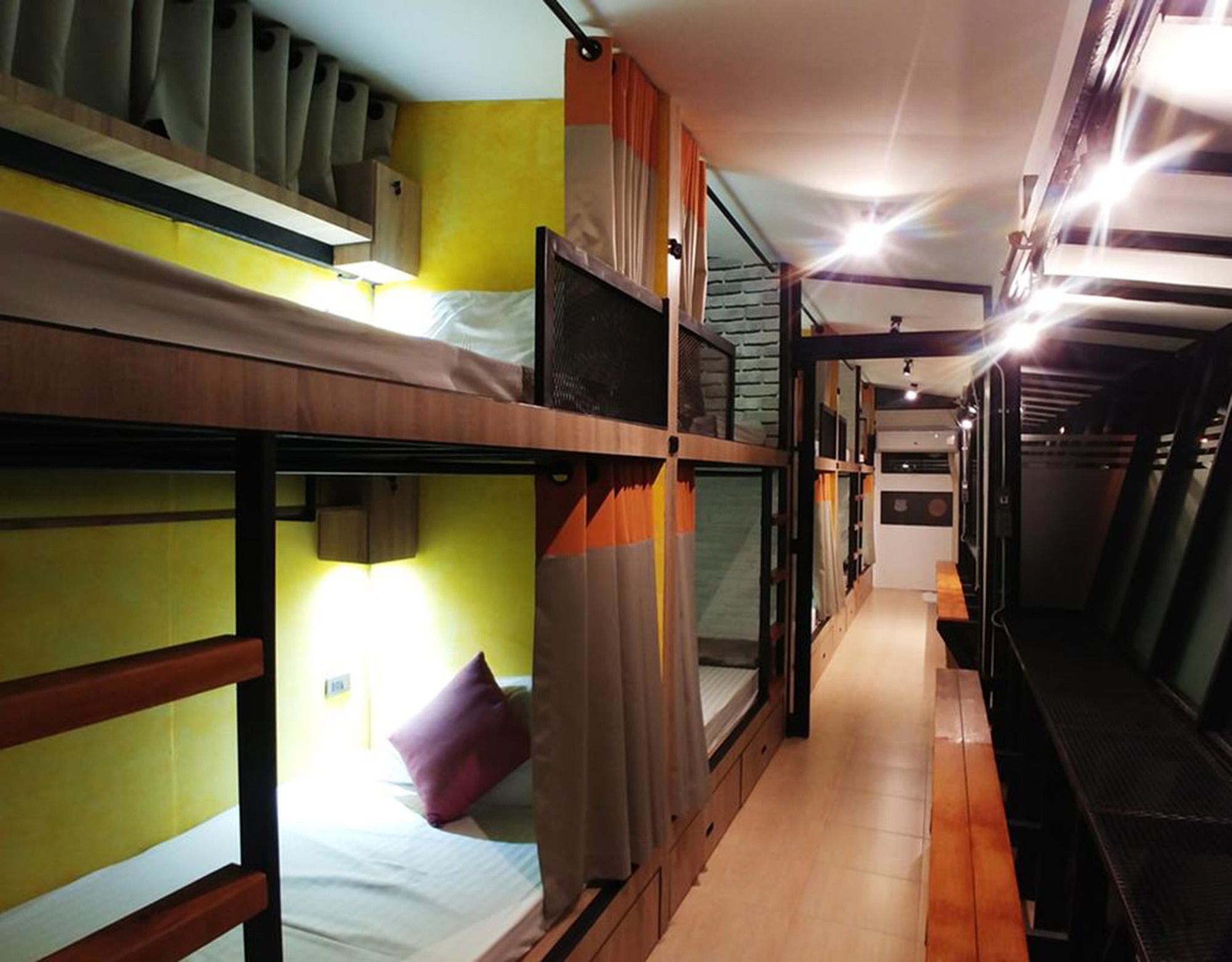 Green House Neo-Resotel 나콘시탐마랏 외부 사진